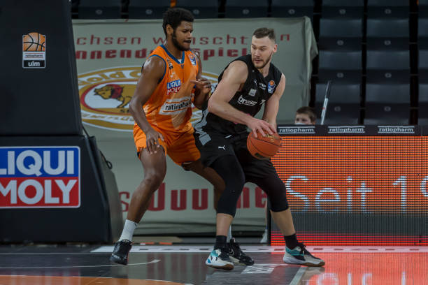 依旧可圈可 依旧可圈可